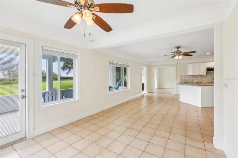 Villa ou maison à vendre à Palm Harbor, Floride: 2 chambres, 150.97 m2 № 2114873 - photo 29