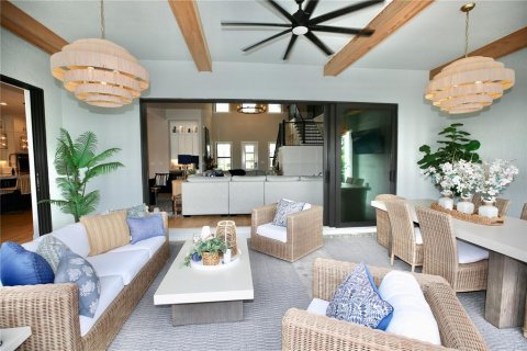 House in Lutz, Florida 4 bedrooms, 422.52 sq.m. № 2434713 - photo 11