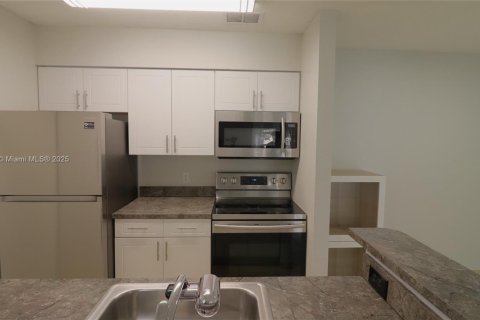 Condominio en venta en Davie, Florida, 1 dormitorio, 74.79 m2 № 1956798 - foto 8