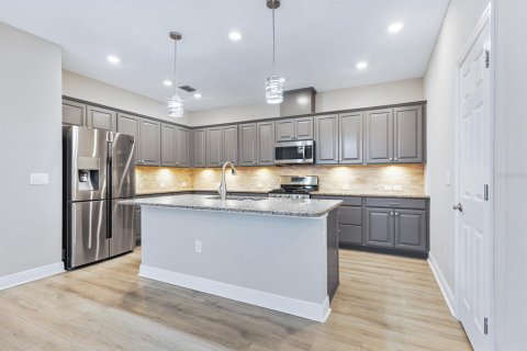 Villa ou maison à vendre à Fish Hawk, Floride: 2 chambres, 149.76 m2 № 2121493 - photo 6