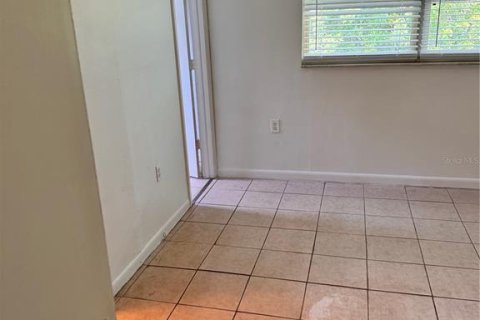 House in Port Charlotte, Florida 3 bedrooms, 102.19 sq.m. № 1894467 - photo 22