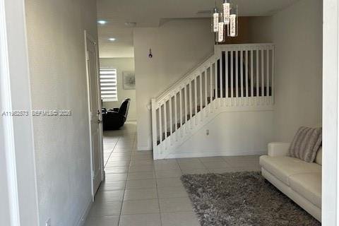 Touwnhouse à vendre à Homestead, Floride: 4 chambres, 169.08 m2 № 2007479 - photo 9