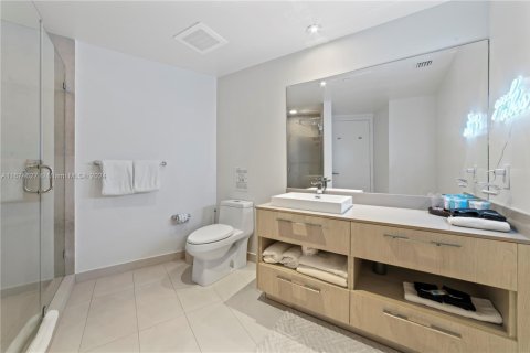 Condo in Hollywood, Florida, 2 bedrooms  № 1709131 - photo 15