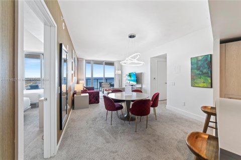 Condo in Hollywood, Florida, 2 bedrooms  № 1709131 - photo 7