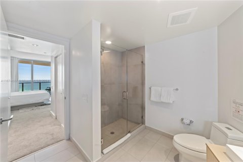 Condo in Hollywood, Florida, 2 bedrooms  № 1709131 - photo 14