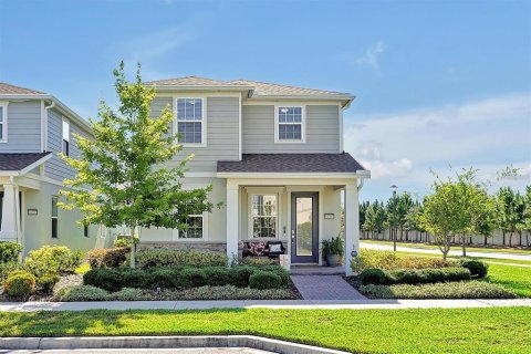 House in Orlando, Florida 3 bedrooms, 159.05 sq.m. № 1740931 - photo 1