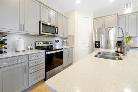 House in Orlando, Florida 3 bedrooms, 159.05 sq.m. № 1740931 - photo 11