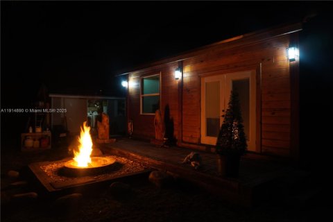 Купить коммерческую недвижимость в Майами, Флорида № 1971685 - фото 26