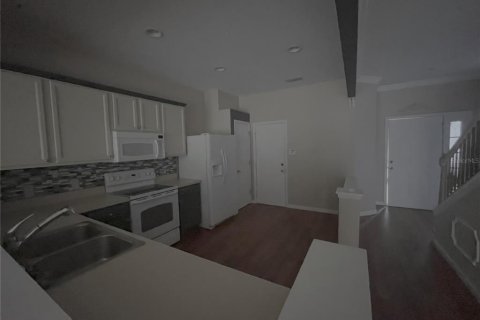 Touwnhouse à louer à Ocala, Floride: 3 chambres, 147.16 m2 № 2384099 - photo 4
