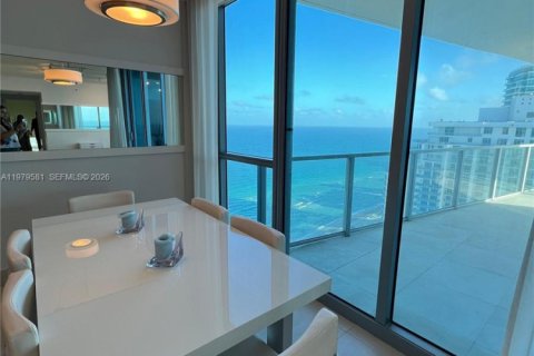 Copropriété à vendre à Hollywood, Floride: 2 chambres, 214.42 m2 № 2047813 - photo 26