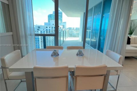 Copropriété à vendre à Hollywood, Floride: 2 chambres, 214.42 m2 № 2047813 - photo 24