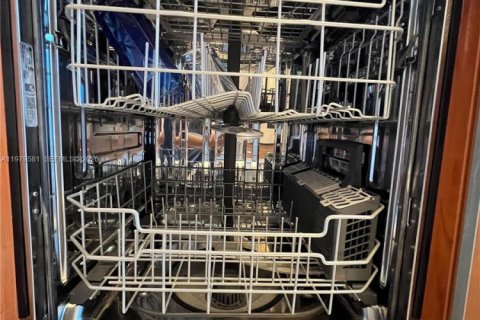 Copropriété à vendre à Hollywood, Floride: 2 chambres, 214.42 m2 № 2047813 - photo 20