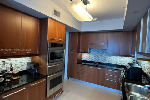 Copropriété à vendre à Hollywood, Floride: 2 chambres, 214.42 m2 № 2047813 - photo 14