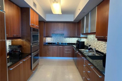 Copropriété à vendre à Hollywood, Floride: 2 chambres, 214.42 m2 № 2047813 - photo 9