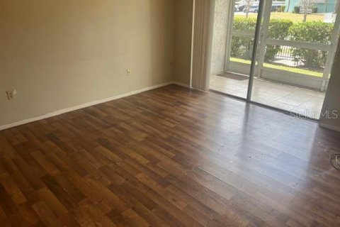 Condo in Sarasota, Florida, 3 bedrooms № 2104631 - photo 10