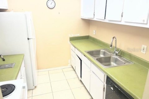 Condo in Sarasota, Florida, 3 bedrooms № 2104631 - photo 7