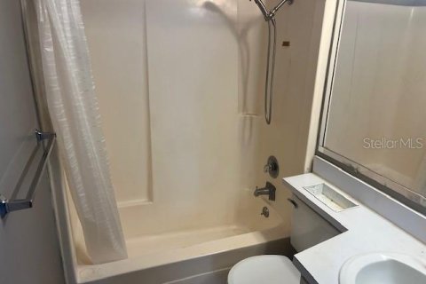 Condo in Sarasota, Florida, 3 bedrooms № 2104631 - photo 19