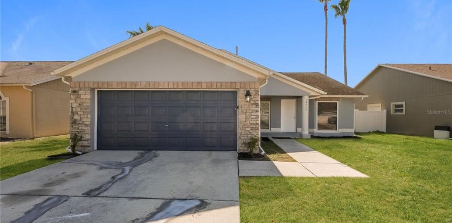 House in Riverview, Florida 3 bedrooms, 154.96 sq.m. № 2389133