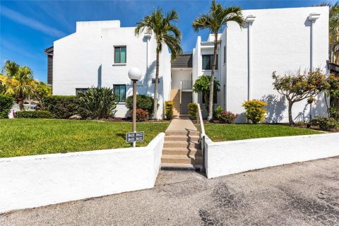Condo à Englewood, Floride, 2 chambres  № 2148953