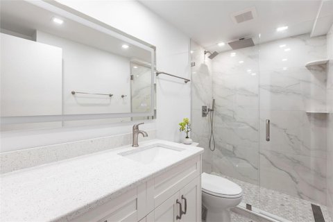 Copropriété à louer à Englewood, Floride: 2 chambres, 121.52 m2 № 2148953 - photo 19
