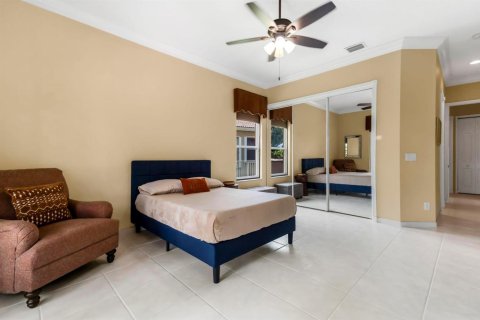House in Miramar, Florida 4 bedrooms, 195.37 sq.m. № 2192192 - photo 20