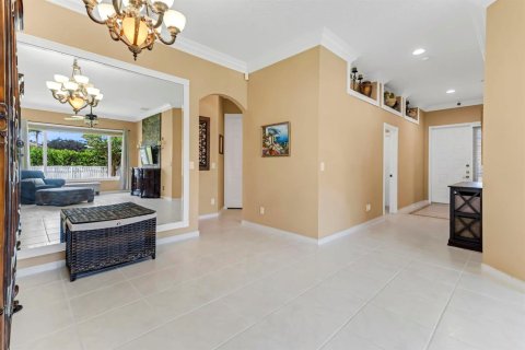 House in Miramar, Florida 4 bedrooms, 195.37 sq.m. № 2192192 - photo 10