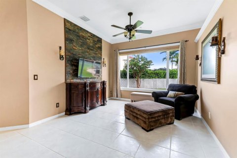 House in Miramar, Florida 4 bedrooms, 195.37 sq.m. № 2192192 - photo 7