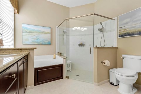 House in Miramar, Florida 4 bedrooms, 195.37 sq.m. № 2192192 - photo 16