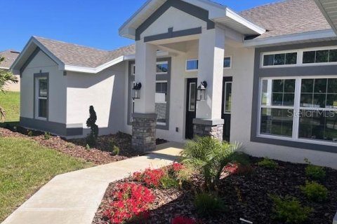 House in Dade City, Florida 4 bedrooms, 201.51 sq.m. № 2200534 - photo 2