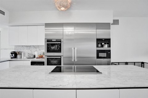 Condo in Aventura, Florida, 3 bedrooms  № 1963366 - photo 16