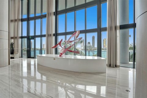 Condo in Aventura, Florida, 3 bedrooms  № 1963366 - photo 6