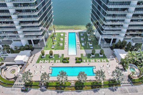 Condo in Aventura, Florida, 3 bedrooms  № 1963366 - photo 3