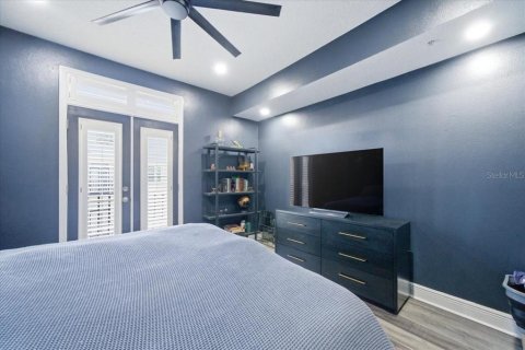 Condo in Tampa, Florida, 2 bedrooms № 2122216 - photo 24
