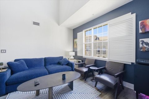 Condo in Tampa, Florida, 2 bedrooms № 2122216 - photo 13
