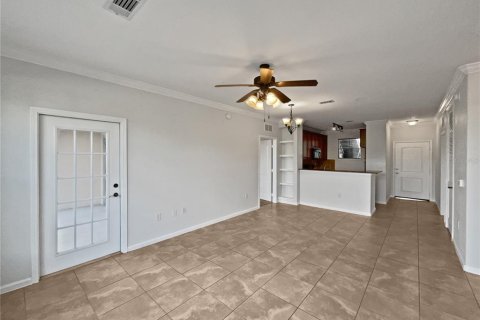 Condo in Davenport, Florida, 3 bedrooms  № 1718924 - photo 12