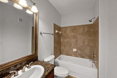 Condo in Davenport, Florida, 3 bedrooms  № 1718924 - photo 19