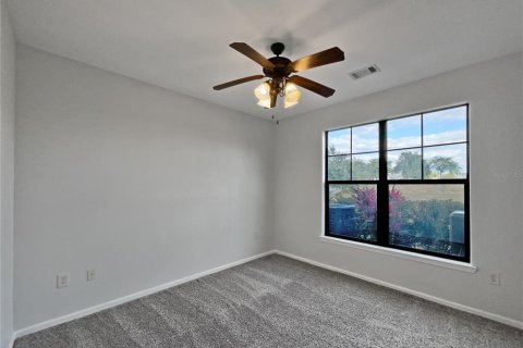 Condo in Davenport, Florida, 3 bedrooms  № 1718924 - photo 9