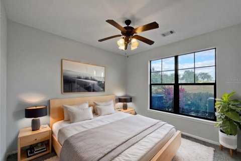 Condo in Davenport, Florida, 3 bedrooms  № 1718924 - photo 8