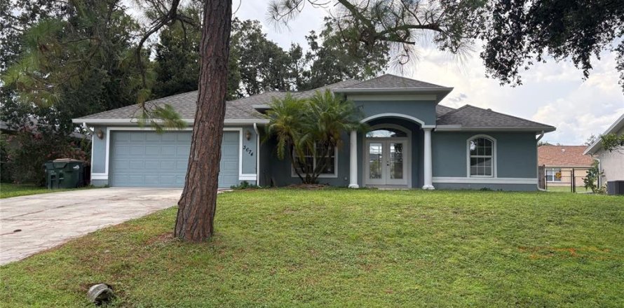 House in North Port, Florida 3 bedrooms, 168.9 sq.m. № 1883024