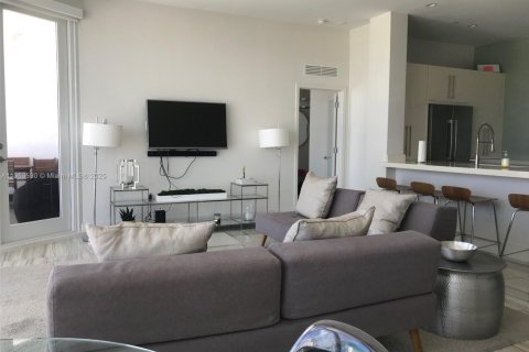 Copropriété à louer à Miami Beach, Floride: 2 chambres, 138.42 m2 № 1812080 - photo 15