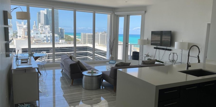 Condo à Miami Beach, Floride, 2 chambres  № 1812080