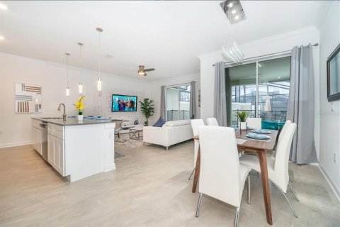 Adosado en venta en Kissimmee, Florida, 4 dormitorios, 177.81 m2 № 1554067 - foto 7