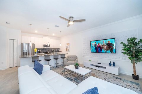 Adosado en venta en Kissimmee, Florida, 4 dormitorios, 177.81 m2 № 1554067 - foto 2