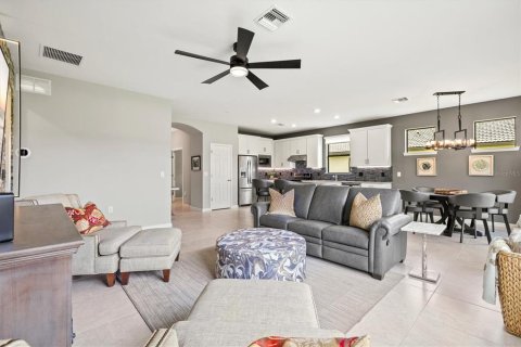 Villa ou maison à vendre à Bradenton, Floride: 2 chambres, 154.03 m2 № 1854613 - photo 15