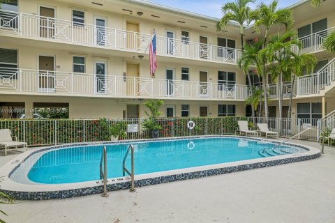 Condominio en venta en Key Biscayne, Florida, 1 dormitorio, 56.48 m2 № 1953498 - foto 4
