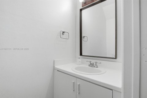 Adosado en venta en Weston, Florida, 3 dormitorios, 136.47 m2 № 2044337 - foto 21