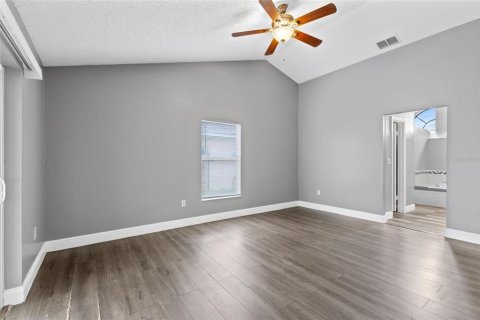 Villa ou maison à vendre à Kissimmee, Floride: 3 chambres, 170.38 m2 № 2289522 - photo 16