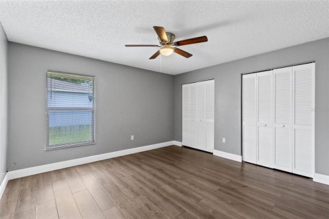 Villa ou maison à vendre à Kissimmee, Floride: 3 chambres, 170.38 m2 № 2289522 - photo 20