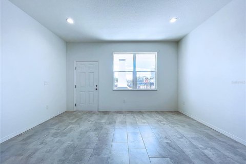 House in Tampa, Florida 3 bedrooms, 151.62 sq.m. № 1367650 - photo 14