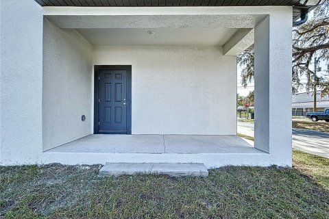 House in Tampa, Florida 3 bedrooms, 151.62 sq.m. № 1367650 - photo 10